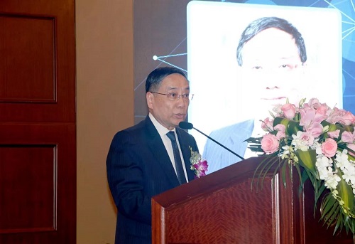 2中國印刷及設(shè)備器材工業(yè)協(xié)會理事長徐建國.jpg 2中國印刷及設(shè)備器材工業(yè)協(xié)會理事長徐建國.jpg